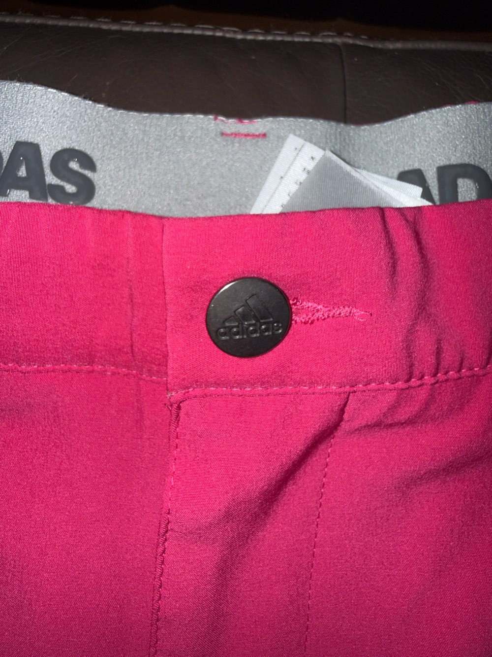 Men’s Adidas Hot pink Athletic shorts size 36 with pockets - Picture 4 of 5